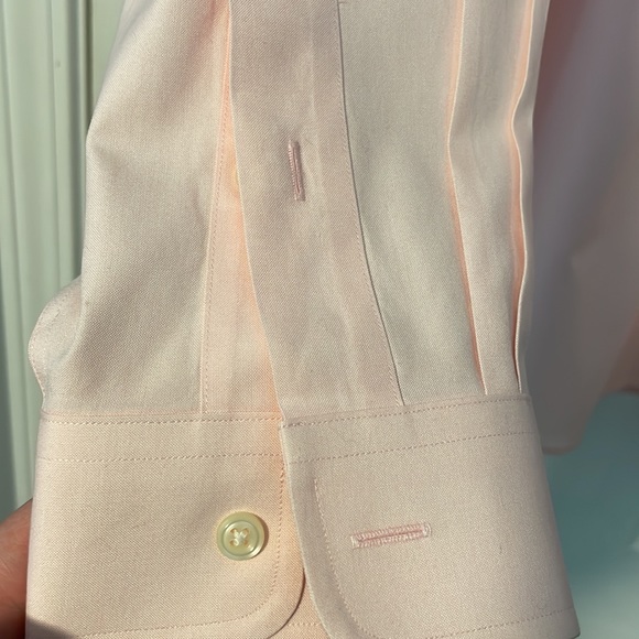 L.L. Bean Size: XL Classic Fit Dress Shirt Button Down Cotton Color: Pink - Picture 2 of 5